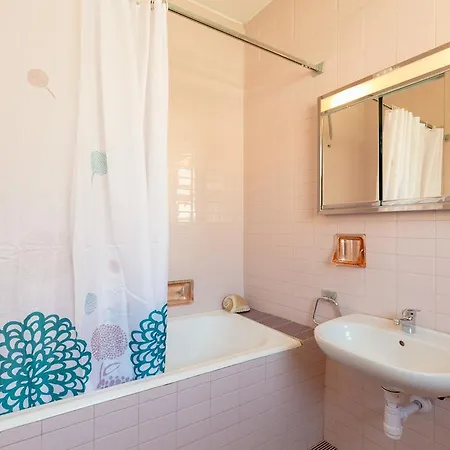 بيت للعطل House Aquila